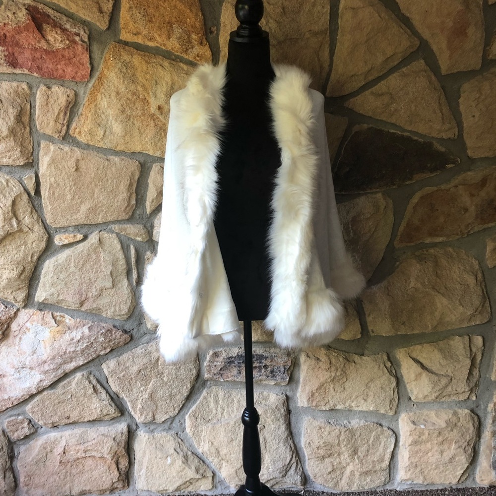 Faux fur shawl